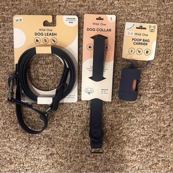 Wild One Black Dog Leash, Collar, and Poop Bag Carrier Set - Picture 1 of 7